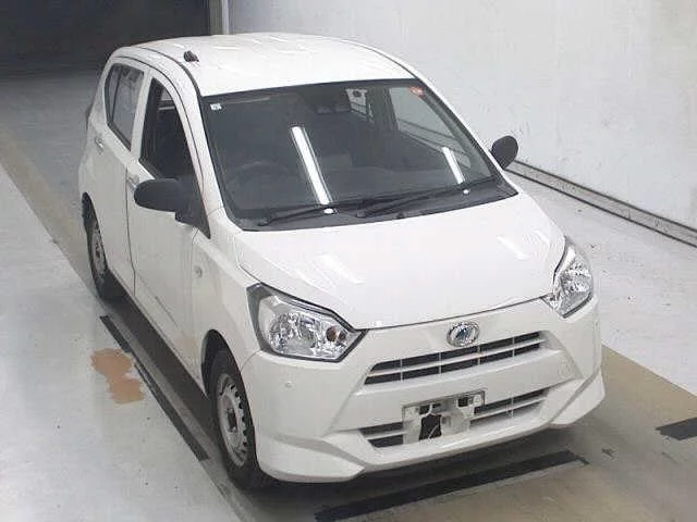 Daihatsu Mira e:S LA350S 2021